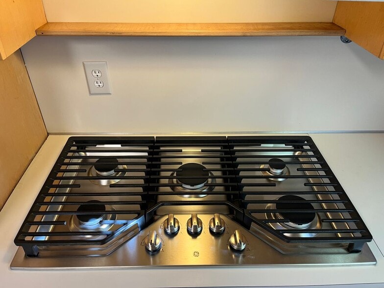 Building Photo - 972 Bridgegate Dr NE