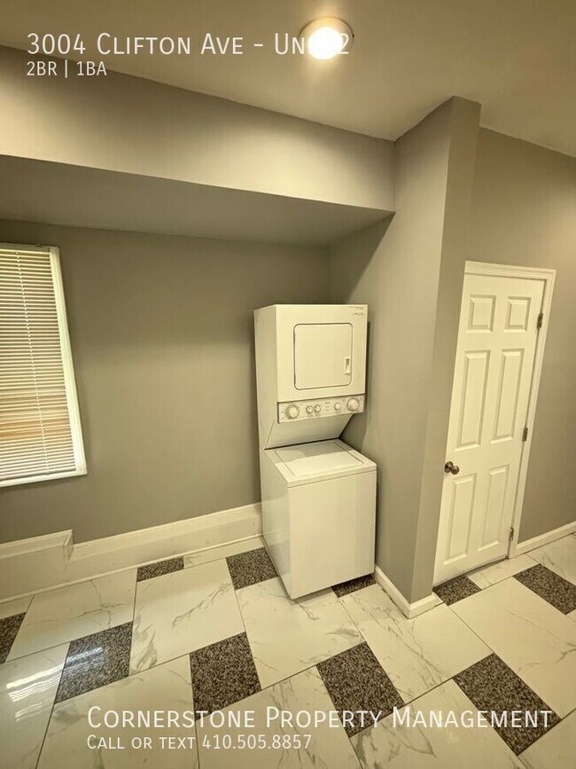 Building Photo - 3004 Clifton Ave