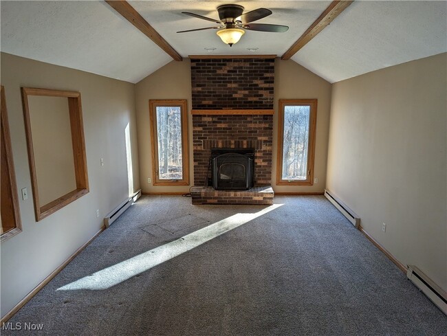 Building Photo - 13807 Equestrian Dr