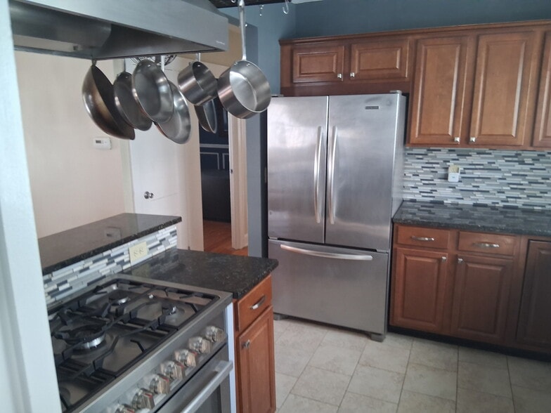 Kitchen - 624 Providence St