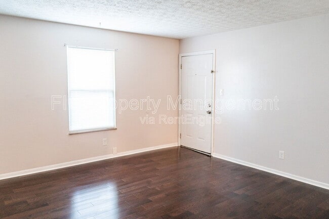 Building Photo - 4802 Cannon Ridge Dr