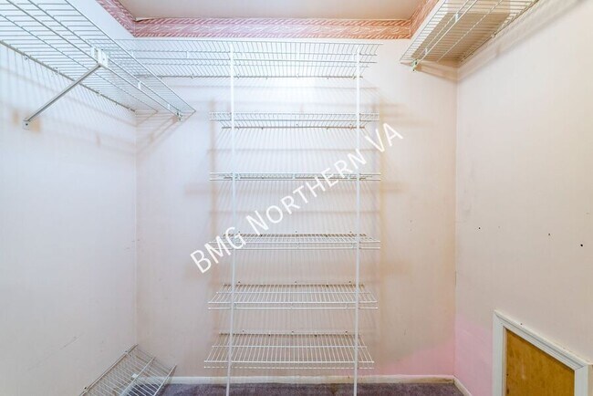 Building Photo - 12536 Flatwood Cir