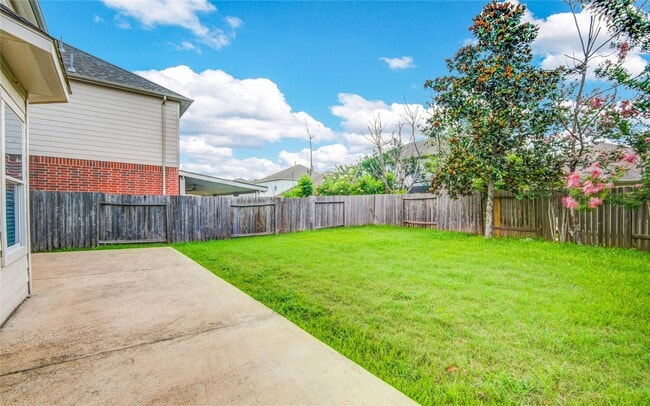 Building Photo - 19402 Hickory Meadow Ln