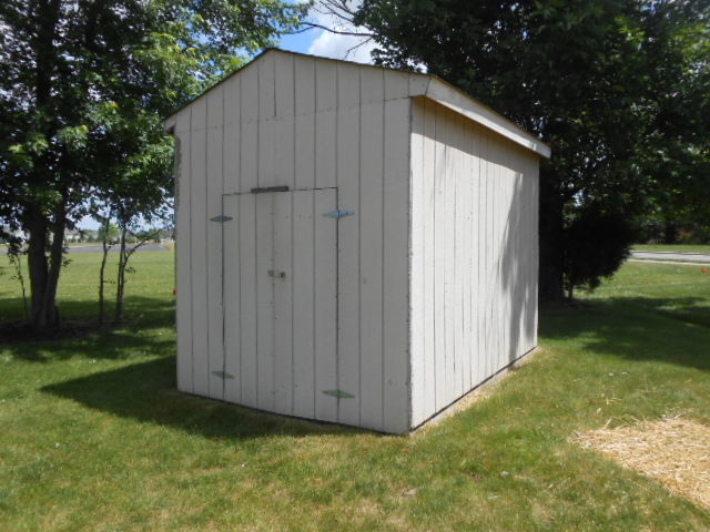 Building Photo - 139 Knights Bridge Dr E