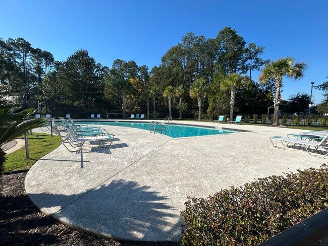 Building Photo - 147 N Sand Palm Rd