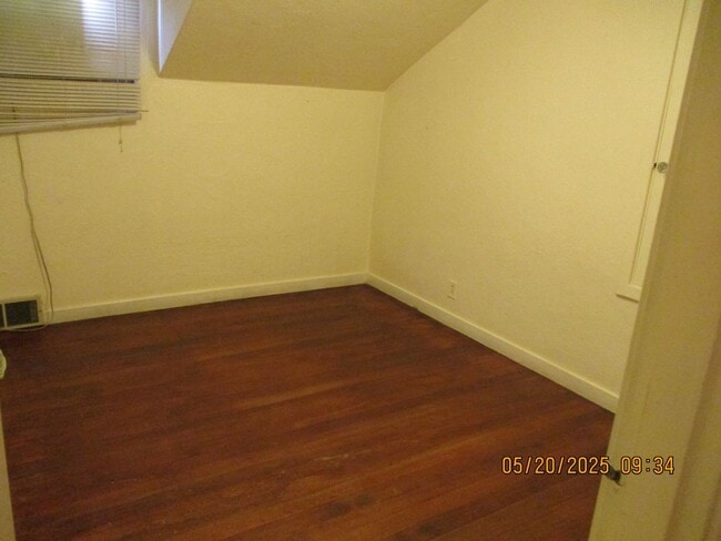 Building Photo - 50% OFF FIRST FULL MONTH'S RENT!