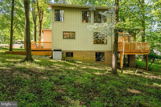 Building Photo - 11150 Wood Elves Way