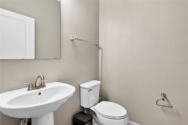 Building Photo - 13831 Farella Aly