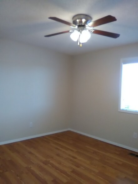Building Photo - 1848 Zebulon Dr