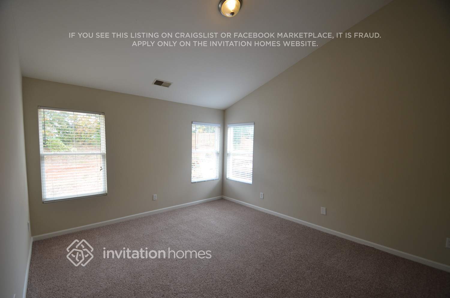 Building Photo - 15511 Baltinglass Ct