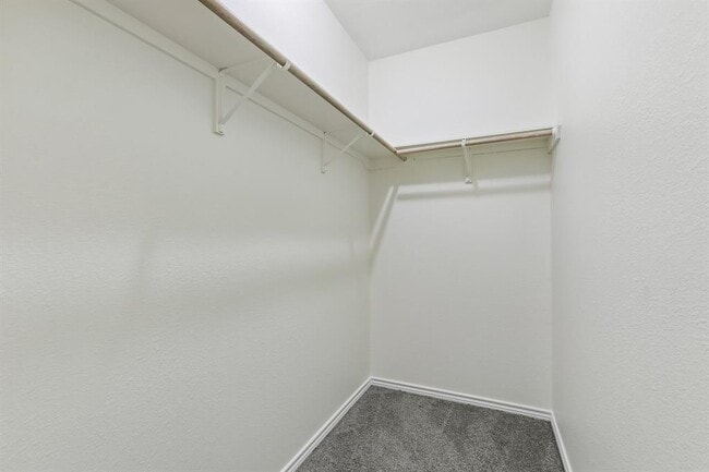 Building Photo - 133 N Kanaio Dr