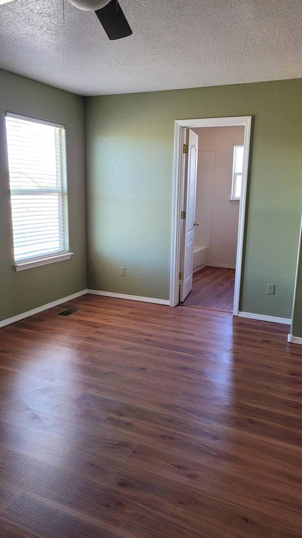 Building Photo - 1501 Casa Florida Pl NW