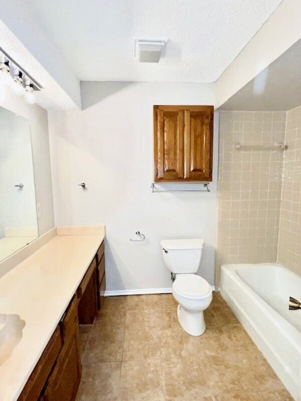 Building Photo - 6809 S 29th W Ave