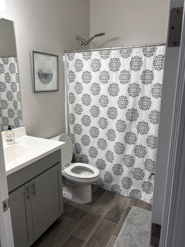 Building Photo - 37852 W San Clemente St