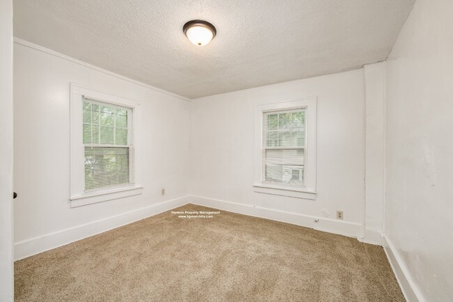 Building Photo - 1622 Fairmount St