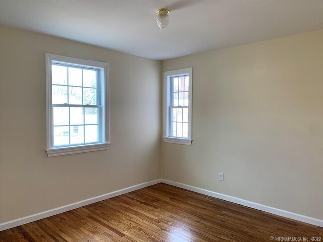 Building Photo - 89 Cortland Cir