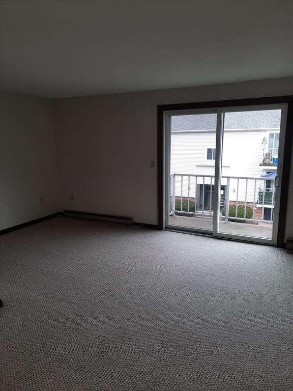 Building Photo - 5 Royal Dane Dr