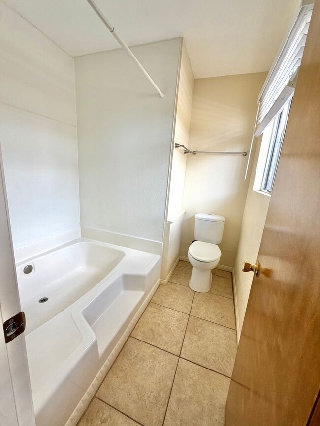 Building Photo - 71768 Buena Vista Dr
