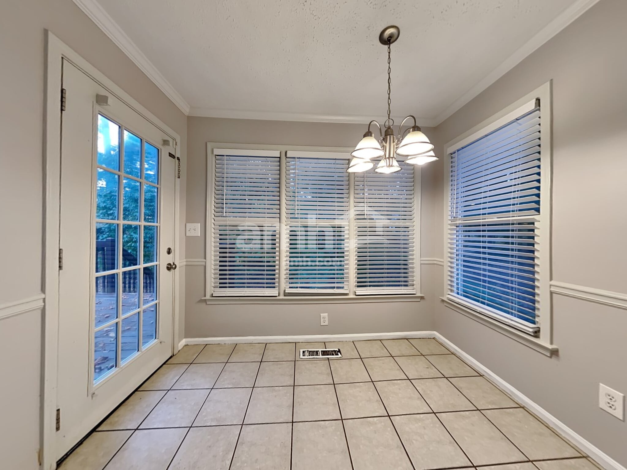 Building Photo - 420 Etowah Valley Way