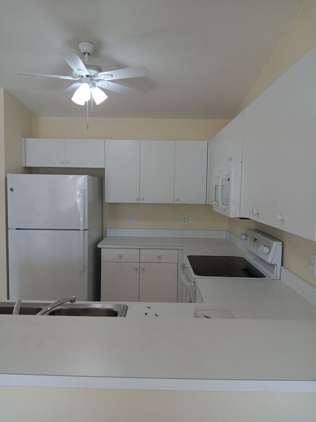 Building Photo - Coming Soon - May 12th - Call to schedule ...