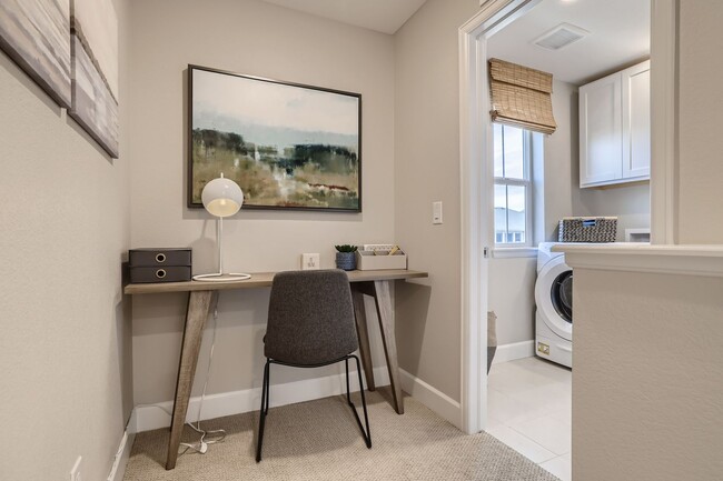 Building Photo - New 3 BDR Arvada Home Convenient to Everything