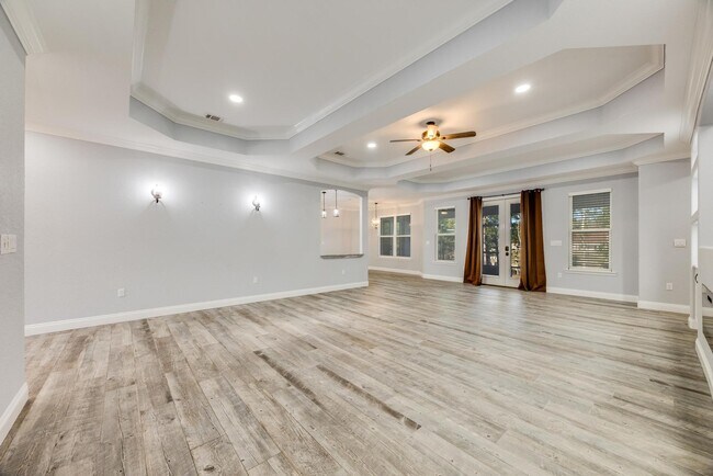 Building Photo - 1148 Sioux Cir