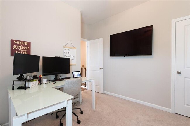 Building Photo - 3363 Park Pointe Cir