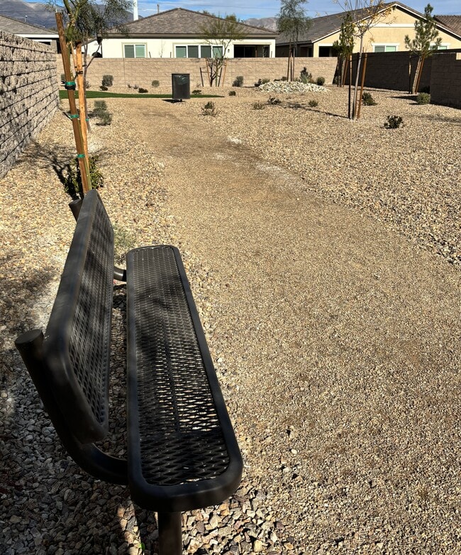 Building Photo - 104 Barton Bay Ave