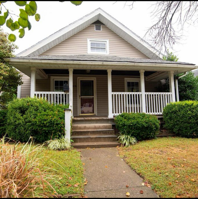 Building Photo - 1416 Buntin St