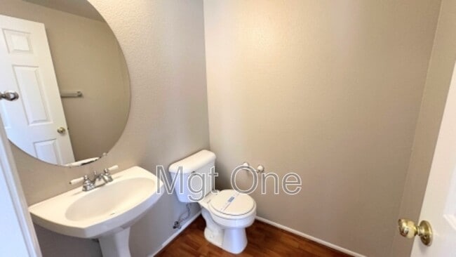 Building Photo - 7671 St Andrews Dr