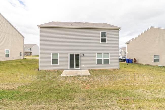 Building Photo - 329 Aspen Dr