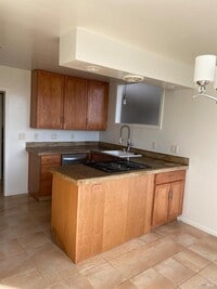 Building Photo - 11 Andrew Dr