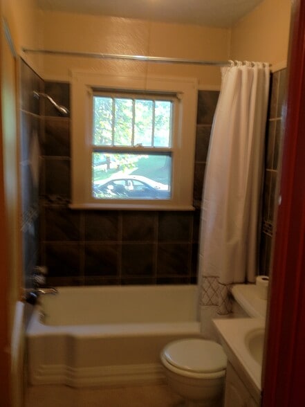 Building Photo - 11 Trexler Rd