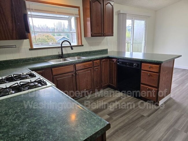 Building Photo - 2736 Xenia St