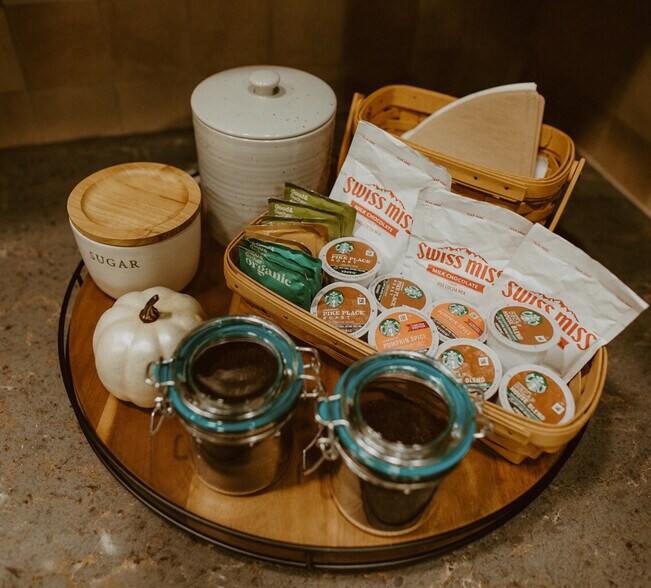 Building Photo - 23120 Bates Rd