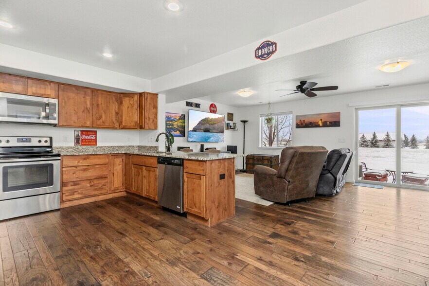 Building Photo - 3147 Alybar Dr