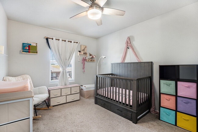 Building Photo - 6915 Mandan Dr