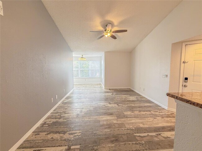 Building Photo - 5128 Conroy Rd