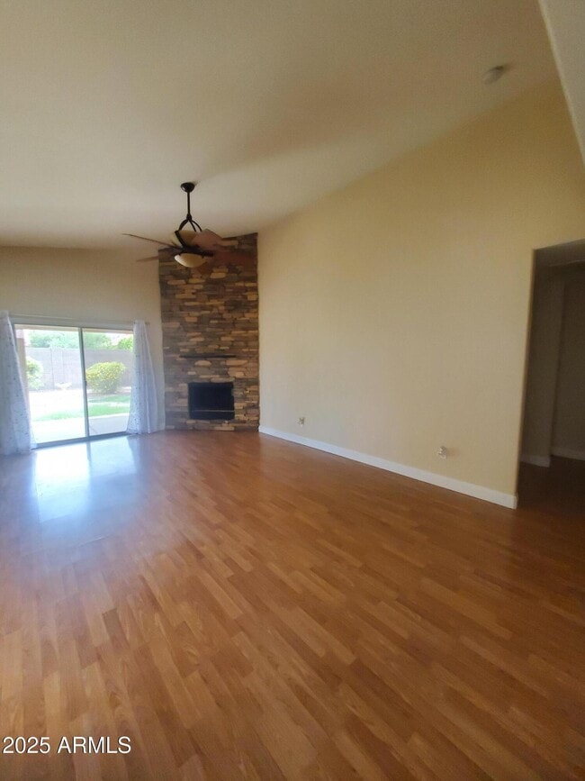 Building Photo - 1641 W Winchester Way