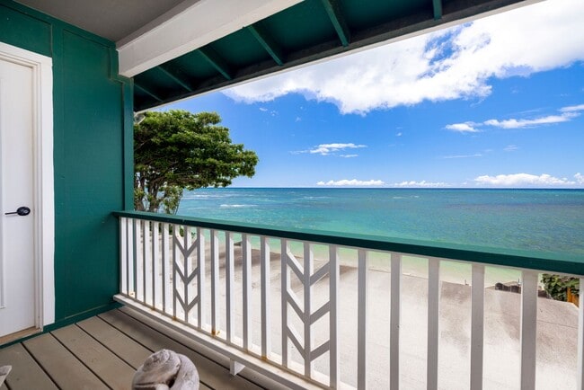 Building Photo - North Shore Oahu Oceanfront Home for Rent