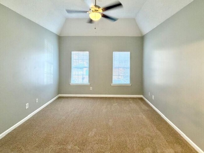 Building Photo - Now Leasing A 3 Bedroom 2.5 Bath In Cordova