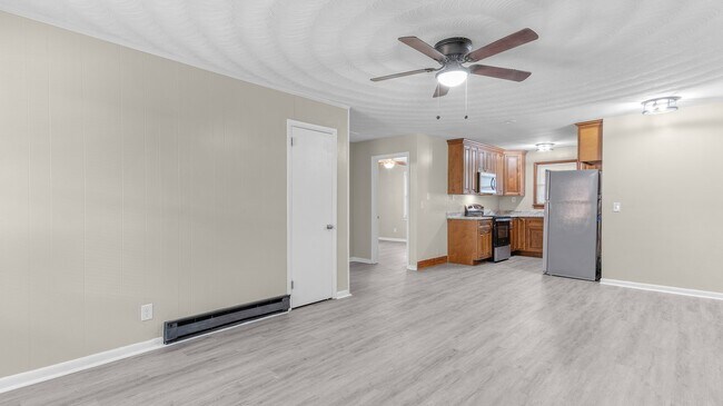 Building Photo - 9103 Hammett Ave