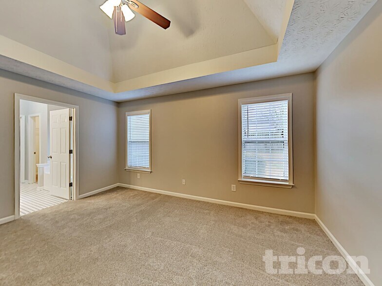 Building Photo - 170 Orchard View