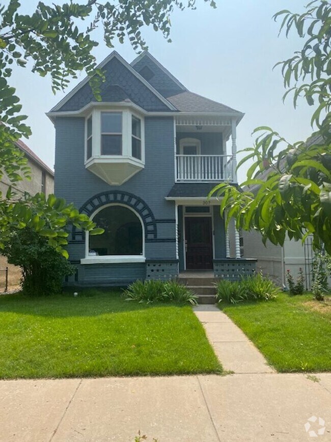 Building Photo - ALL PROSPECTIVE TENANTS MUST SUBMIT A $58 ...
