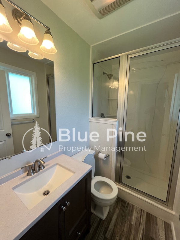 Building Photo - 2409 Briarcliff Ave