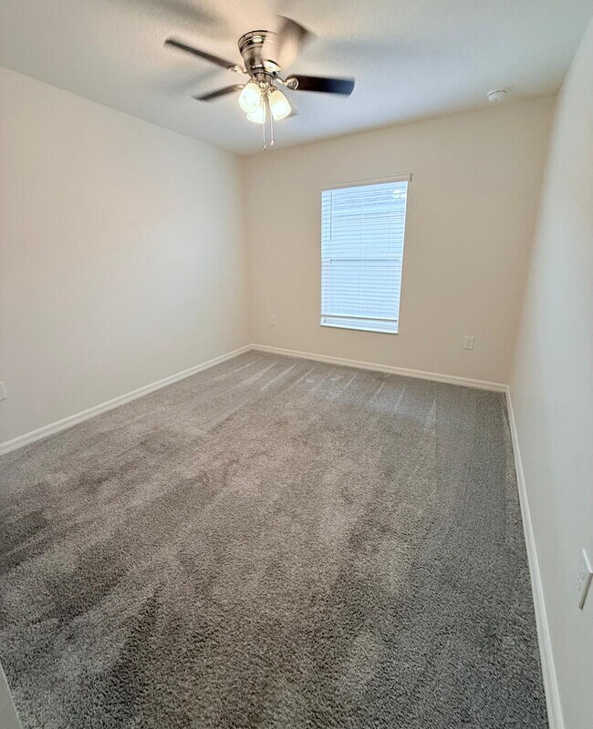 Building Photo - 738 Sarner Pass Wy.