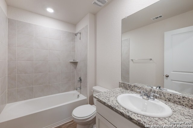 Building Photo - 3912 Claystone Canyon