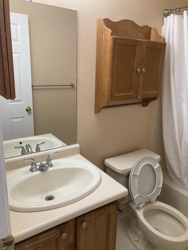 Building Photo - 27690 Harrison Woods Ln