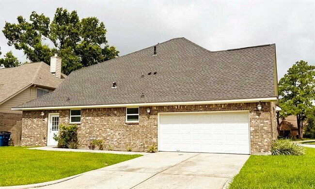 Building Photo - 7638 Bronze Trail Dr