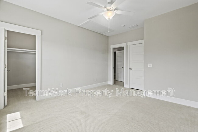 Building Photo - 1485 Menhaden Ln